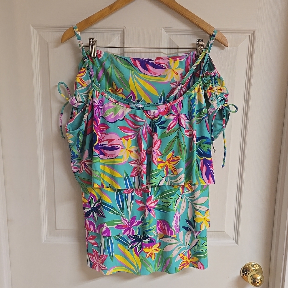 ✨️ Tropical Floral Two-Piece Set